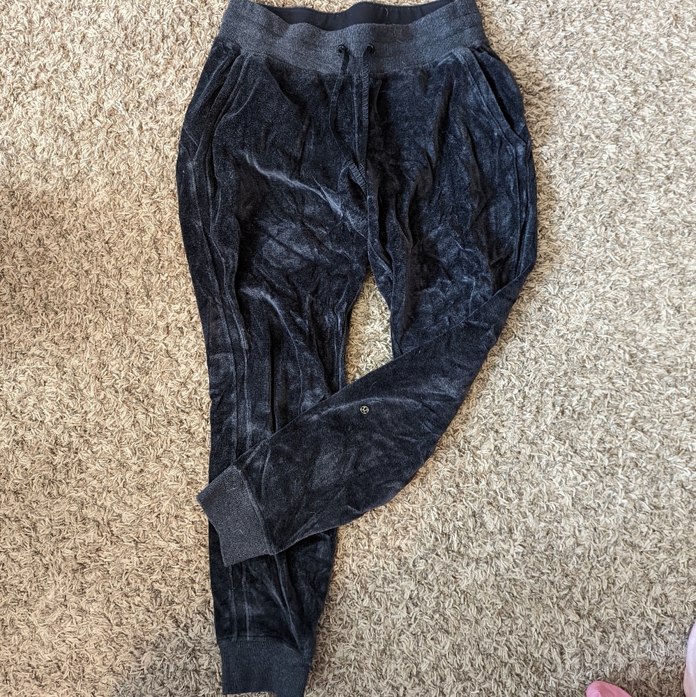 *RARE* Lululemon Warm Down Jogger *Velour
